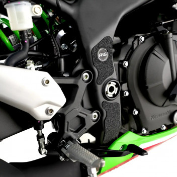 Kawasaki ZX-25R '20- / ZX-4RR '23- Boot Guard 4-piece (frame