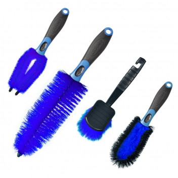 BRUSH AND SCRUB SET