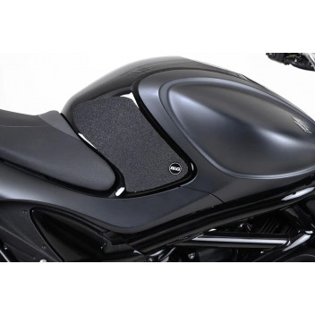 Suzuki Gladius '09- Traction Grips : BLACK 2-Grip Kit
